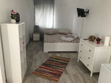 Фото номера Апартаменты - 1-й этаж Апарт-отели Casa Dada г. Доуэ-Май 43